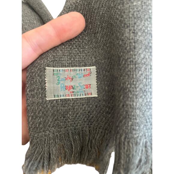 Vintage Royal Scot Zephyr Wool Scarf Paisley - Picture 7 of 7